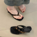Fashion New Outdoor Simple Joker Women's Flip-flops Summer Leopard-print Decorative Square Head Wedge Slippers Slides Women 2026