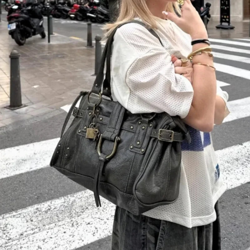 Vintage Rivet Large Capacity Commuter Tote Bag Underarm Shoulder Handbag Luxurious Studded Buckle Design Street Style Hobo Purse