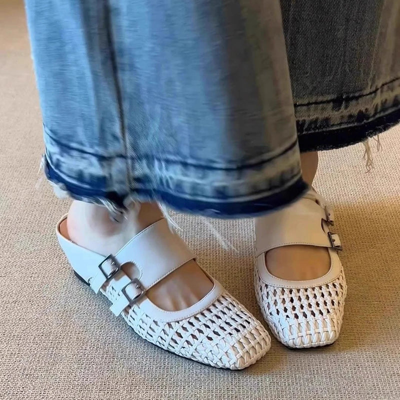 Women Woven Mules Hollow Out Leather Clogs Double Strap Buckle Wedge Slippers Vintage Closed Toe Summer Mid Heel Sandals Shoes