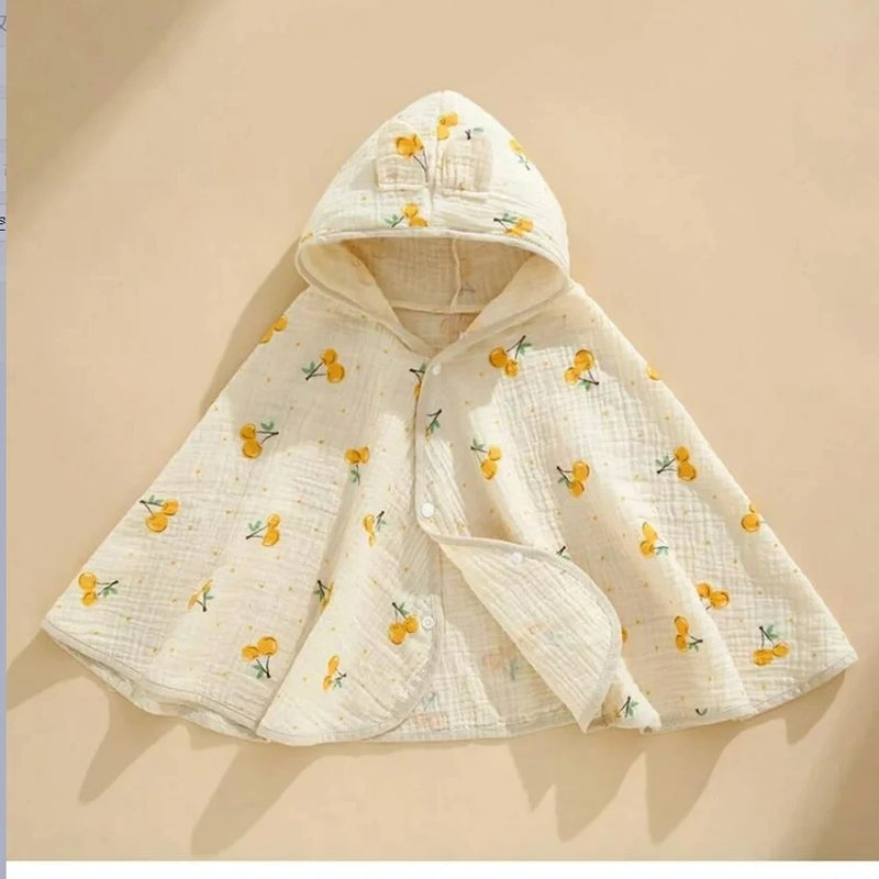 Baby gauze cape bath towel, soft and absorbent. Baby hooded cape, cartoon style bathrobe, children's bath towel.