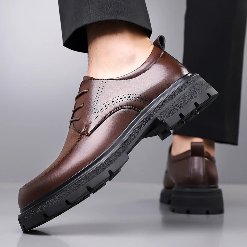 2025 New Classic Shoes for Men, Authentic Calfskin Brogue Formal Shoes for Men Handcrafted Men's Oxford Shoes Business Formal