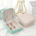 Portable Jewelry Box Jewelry Organizer Display Travel Jewelry Case Boxes Jewelry Leather Storage Zipper Jewelers Jewelry Box