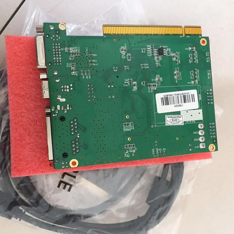 Full-color sending card TS802D electronic large screen control card LED full-color sending card