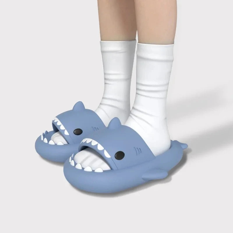 New Shark Flip Flops Women Slippers Eva Summer Couple Slides Men Outdoor Beach Sandals Slippers For Home House Shoes