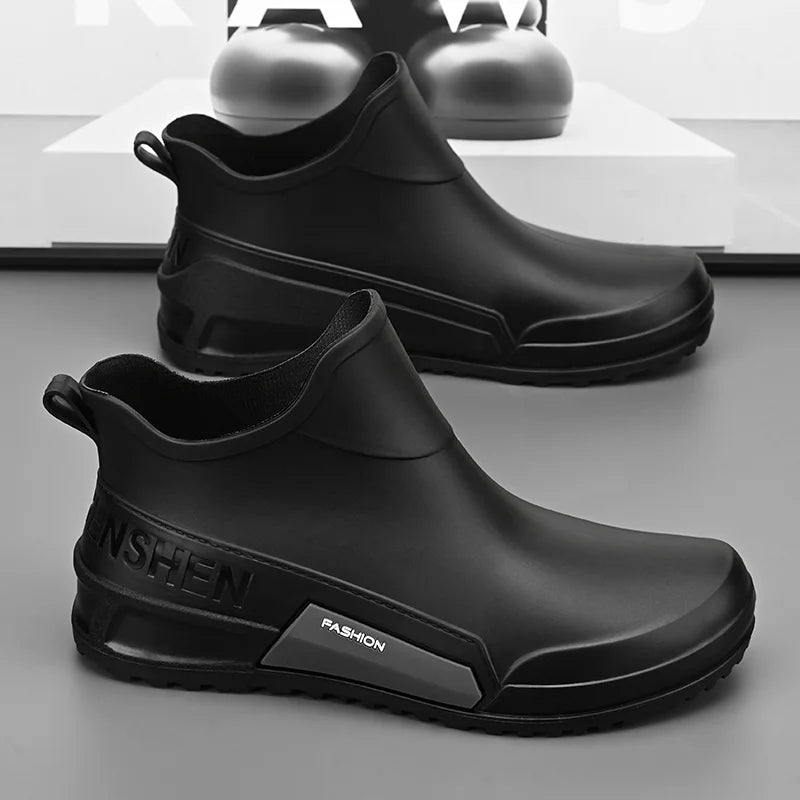 Men's Winter Fleece Lined Short Rain Boots Waterproof Non Slip Work Kitchen Safety Black Rubber Boots Thickened Shoe Bottom