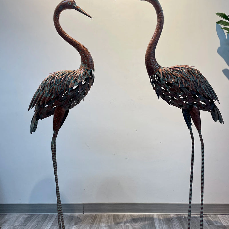 Garden Crane Statue Outdoors, Standing Heron Garden Statue, Metal Tall Bird Art Garden Sculpture for Patio Lawn Patio Ornaments