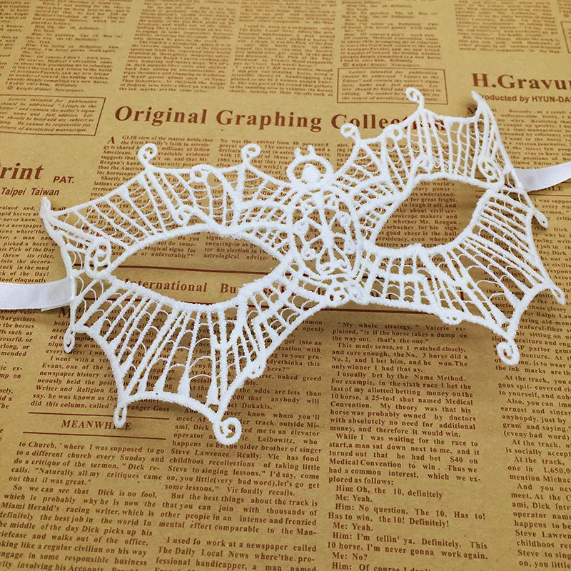 1pcs Hot Sale White Sexy Lace Half Face Masks Various Styles Halloween Masquerade Party Dance Mask Costume