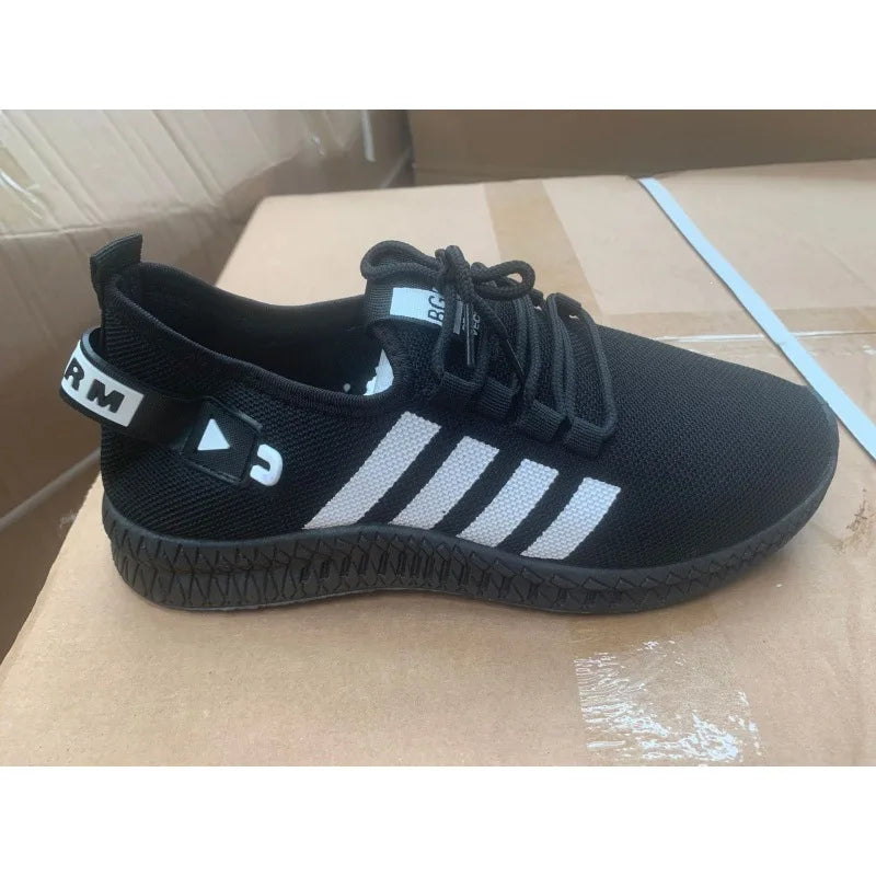 New 2025 Men's Sports Shoes Comfortable Casual Fashionable Breathable Low Top Flat Heel Lace-Up Running Shoes for Men