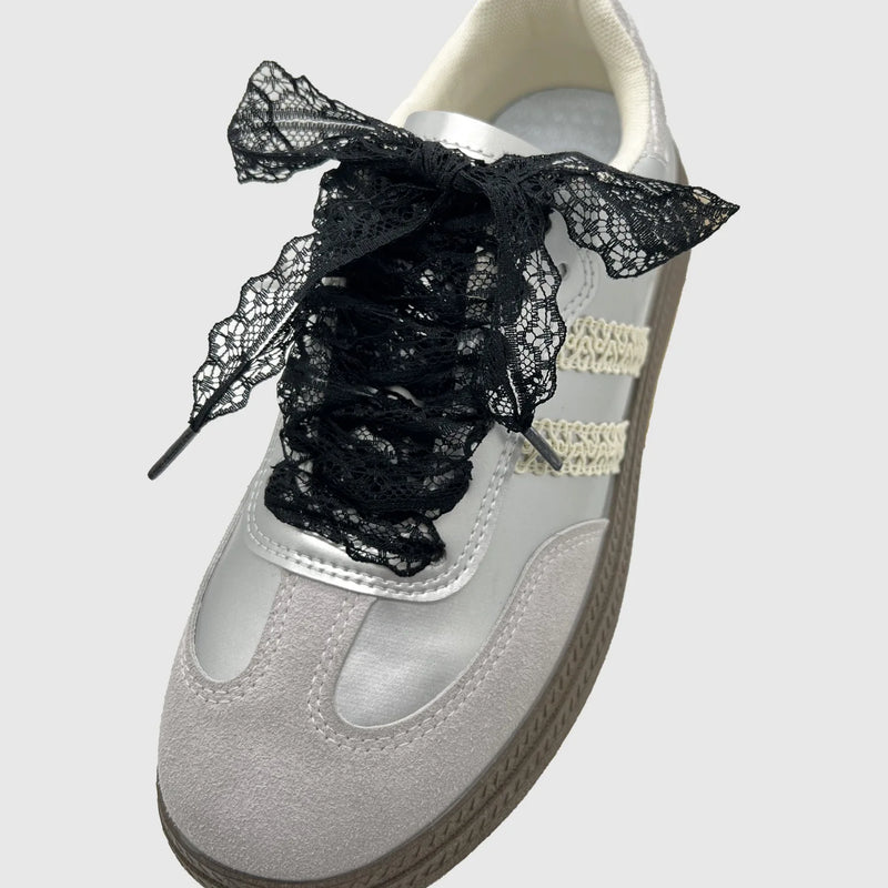 1Pair Fancy Lace Shoelaces for Women Casual Shoes Width Flat Shoelace for Sneakers Black White Shoe Laces Accessorices