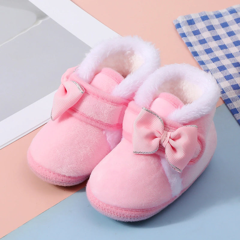 Baby Non-Slip Toddler Boots, Cute Bow Design, Soft Flat Shoes for Infants, Suitable for Indoor Holiday Parties and Gatherings.