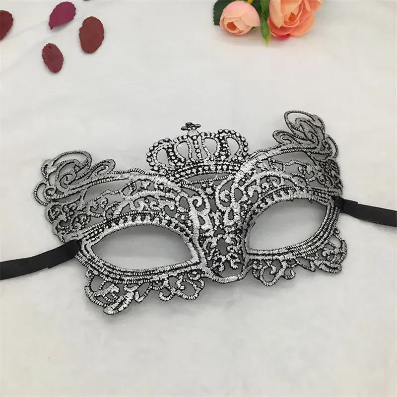 Women's Sexy Half Face Animal Lace Party Mask for Halloween Masquerade Cosplay Party Supplies Ladies Anime Eye Masks Silver