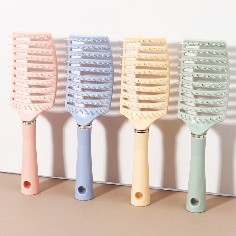 Curling brush - ergonomic handle, hollow design, durable rubber bristles, suitable for all types of hair