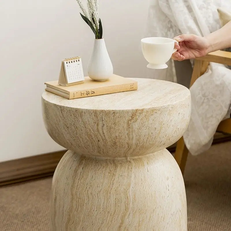 Simple Modern Sofa Side Table Coffee Table Creative Study Round Tables Balcony Art Corner Tables Home Bedroom Bedside Tables