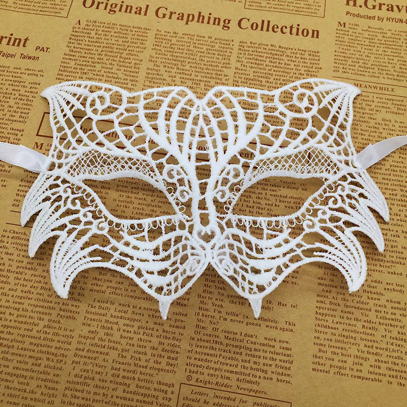 1pcs Hot Sale White Sexy Lace Half Face Masks Various Styles Halloween Masquerade Party Dance Mask Costume