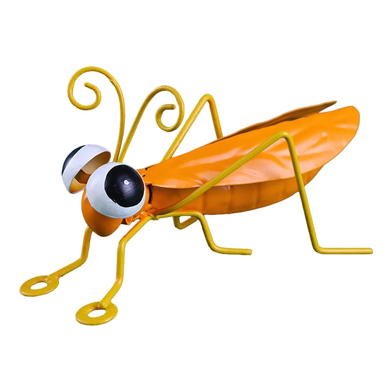 Garden Cute Metal Grasshopper Figurine Decor Outdoor Tree Wall Art Garden Grasshopper Statues Decoration For Yard Patio Backyard