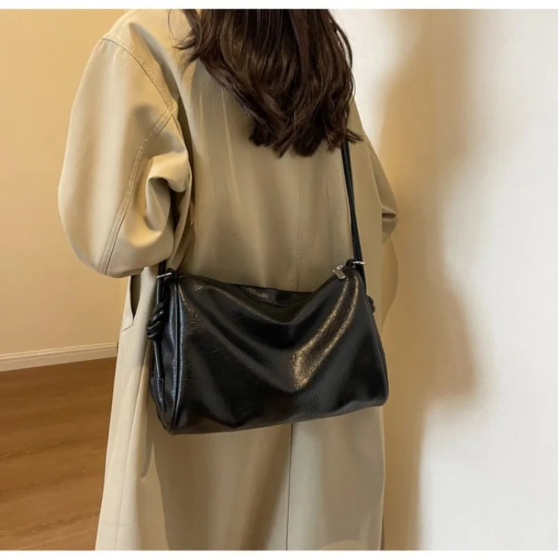Multi-Color Soft Leather Shoulder Bag, Minimalist Ruched Hobo Purse with Adjustable Strap, Commute & Casual Use, Neutral Design