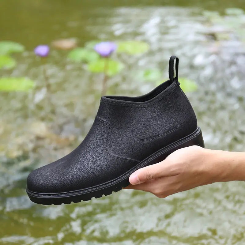 Low Top Short Rain Boots for Men Waterproof Cooking Work Man Shoes Fashion Galoshes City Wide Toes Adult Fishing  2025 Wellies