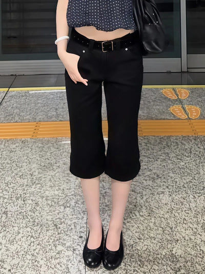 American Retro Low Waist Early Seven - Quarter Black Capri | SAMAG