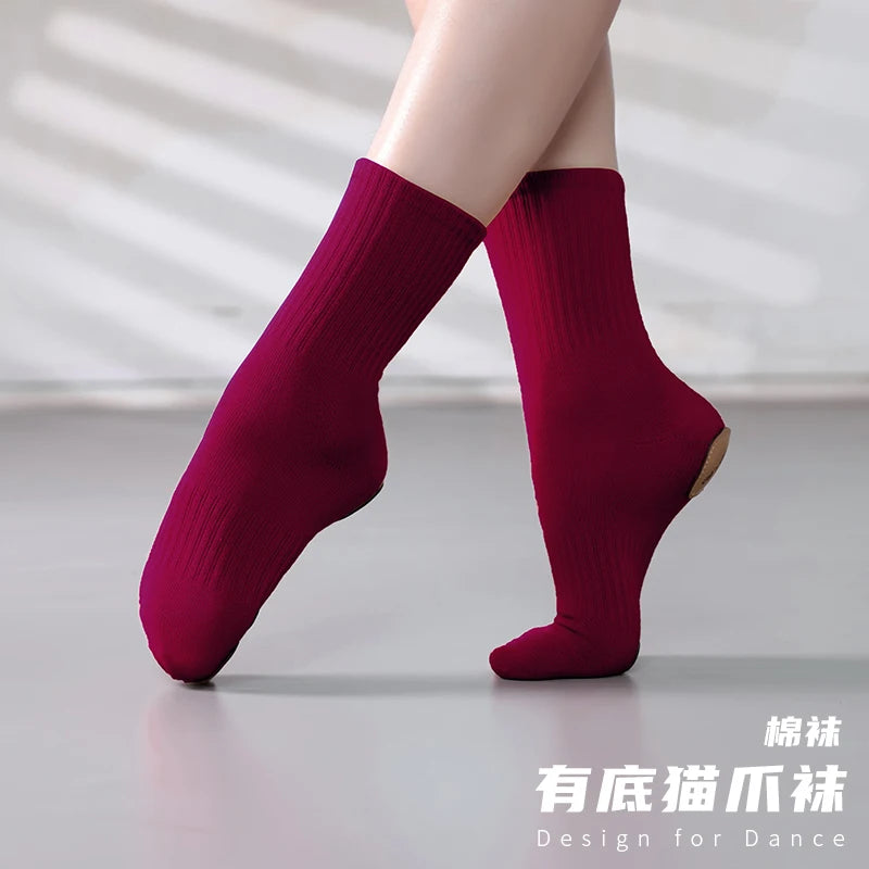 Cat Paw Dance Socks Cotton Non Slip Leather Sole Soft Elastic Ballet Chinese Dance Training Anti Skid Breathable Practice Modern