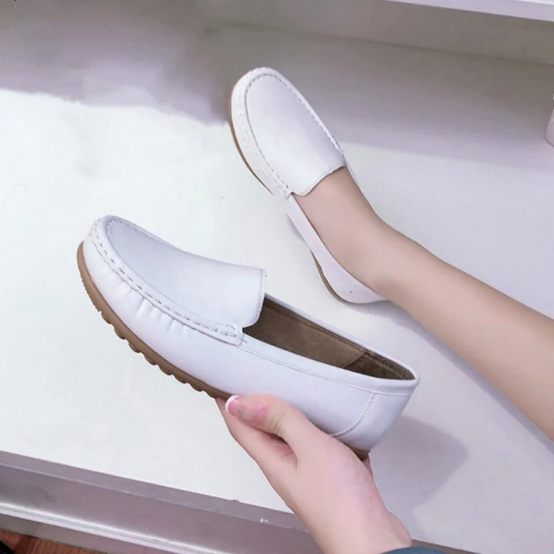 Spring and Autumn New Sports Comfortable Flat Bottom Women's Nursing Shoes Fashionable Soft Sole Elegant Work and Leisure Shoes