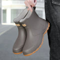 New anti slip and waterproof rain shoes for men, fashionable short tube autumn and winter cotton rain boots, work boots, rubber
