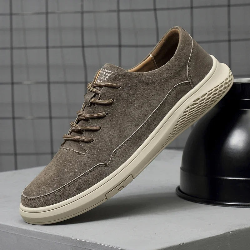 2025 New Genuine Leather Board Shoes Italian Casual Leather Lace Up Outdoor Comfy Jogging Shoes Flat Designer Office Oxford Shoe