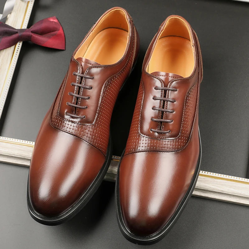 Trendy New Men's Casual Black Brown Lace Up Oxfords Shoes Gentleman Business Flats Dress Homecoming Footwear Zapatos Hombre