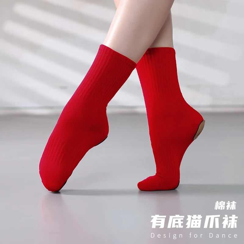 Cat Paw Dance Socks Cotton Non Slip Leather Sole Soft Elastic Ballet Chinese Dance Training Anti Skid Breathable Practice Modern