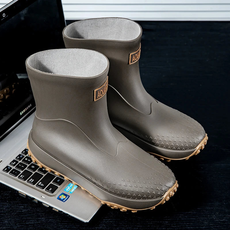 Men's Short Rain Boots Anti-Slip Work Boots Fishing Car Wash Labor Protection Water Shoes Lightweight Durable Rubber Material