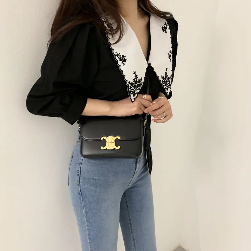 Plus Size Women's Summer Retro Short Sleeve Blouse Loose - View 3 | SAMAG