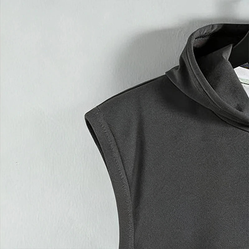 New sleeveless vest top for men with a casual temperament, trendy and lazy men's youth, trendy and trendy hooded (non removable)