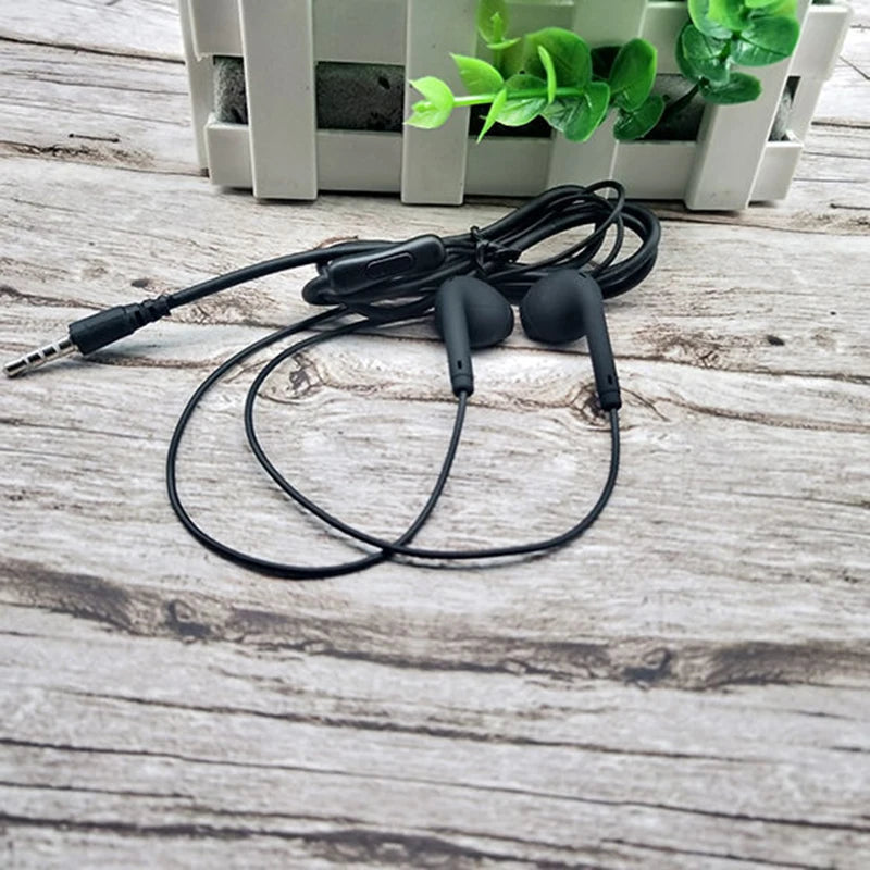 Multi-function 3.5MM Wired Earphones Headphones in Ear With Mic Sports Music Earduds Handfree Headsets For Xiaomi Samsung Huawei