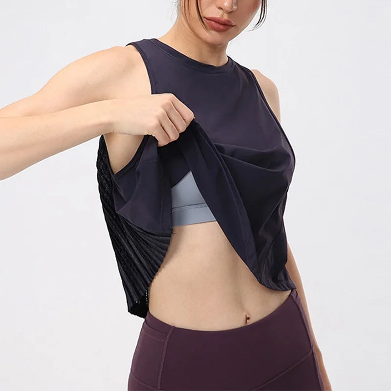 Cover Up Shirt for Women, Quick Drying, Summer Thin Pleated and Wrinkled Fitness Suit, Top Worn with Sleeveless Sports Vest