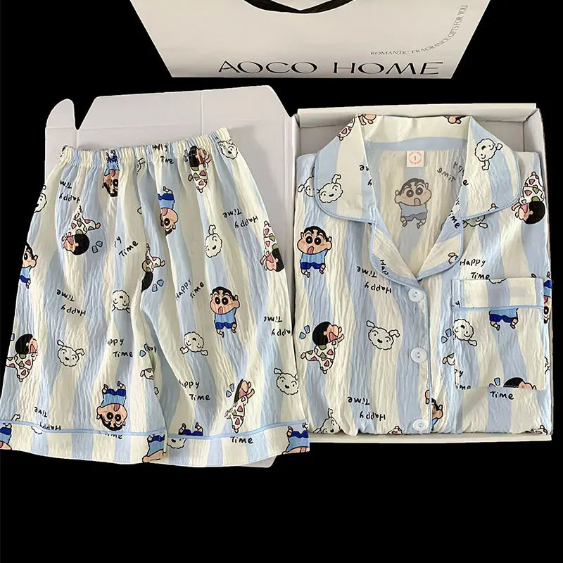 Shin-chan cartoon-patterned pajama set, a short-sleeved top and matching shorts, comfortable summer homewear