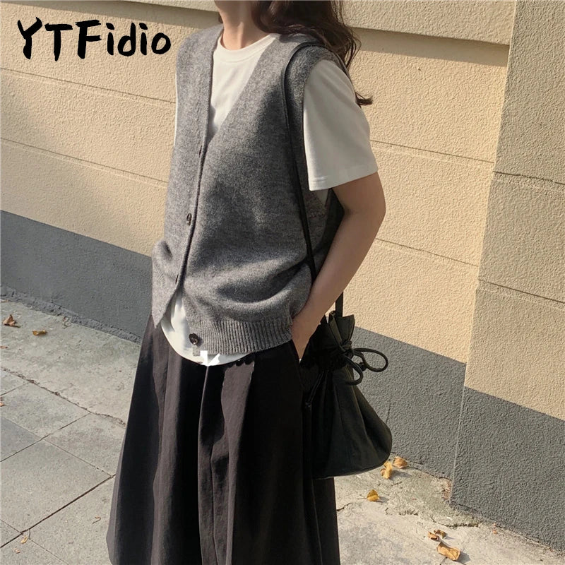 YTFidio Women Cardigan Vest Clothing O-neck Tank Tops Four Button Casual Outerwears Ladies Tops Knitted Solid Casual Autumn 161