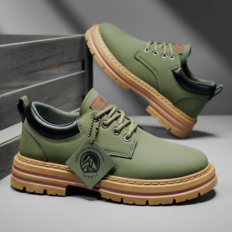 Men's Low-Top Solid Color Fashionable Business Casual Shoes, Non-Slip, Wear-Resistant, Textured Thick-Soled Casual Work Boots, Suitable for Daily Commuting, Walking, and Camping