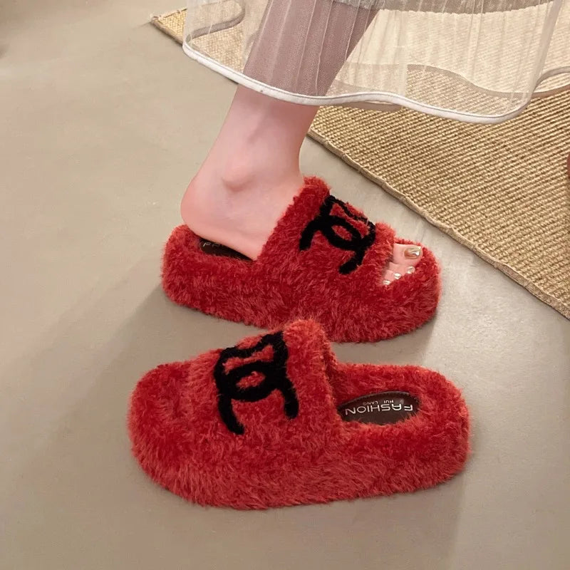 2026 Fashion Indoor Casual Non Slip Warm Women's Cotton Slippers Winter New Trendy Plush Comfort Soft Sole Shoes for Women