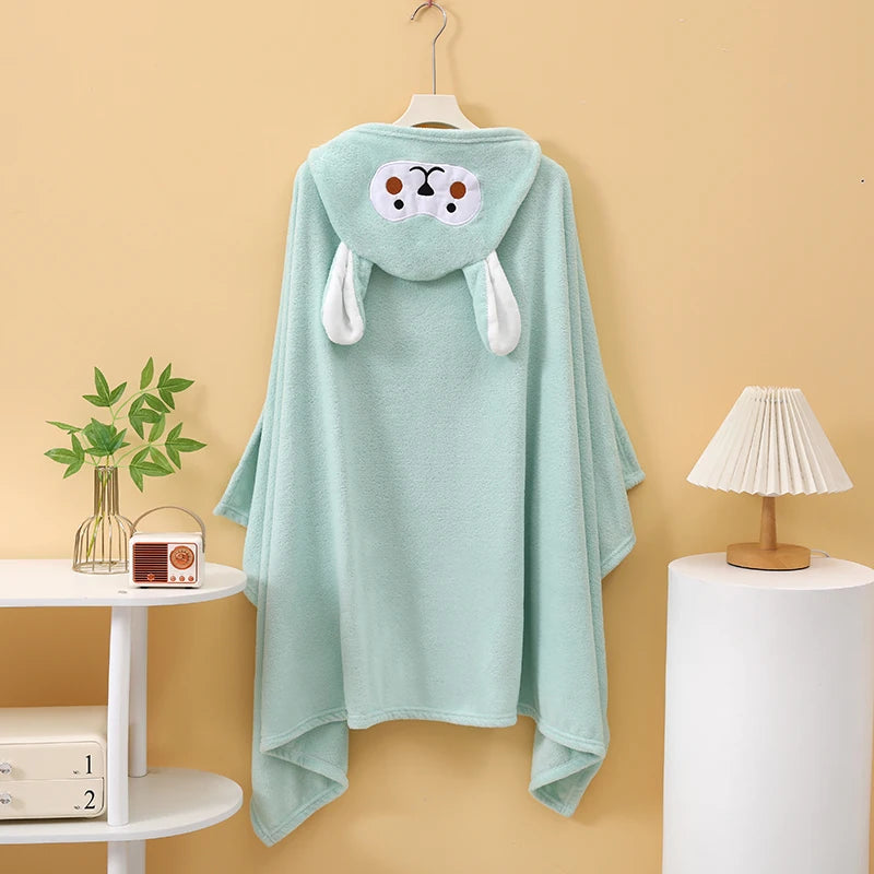 1 Comfortable and Multifunctional Hooded Bath Towel, Absorbent and Soft, with Cute Cartoon Animal Designs, Suitable for Use as a Bathroom Robe, Nap Blanket, and for Occasions Such as Christmas and New Year