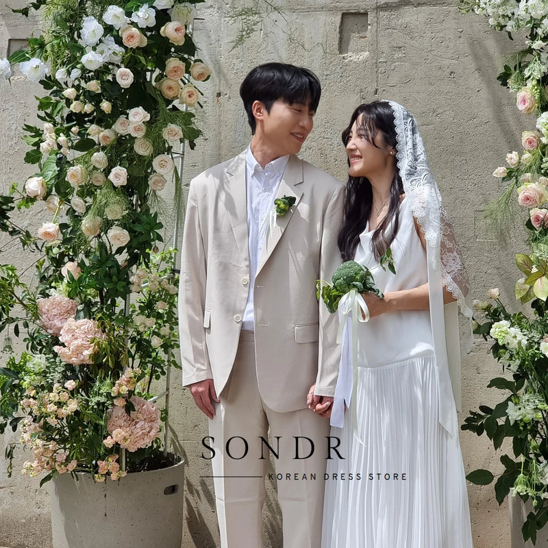 Sondr Elegant Cowl Neck Korean Wedding Dresses Sleeveless - View 3 | SAMAG