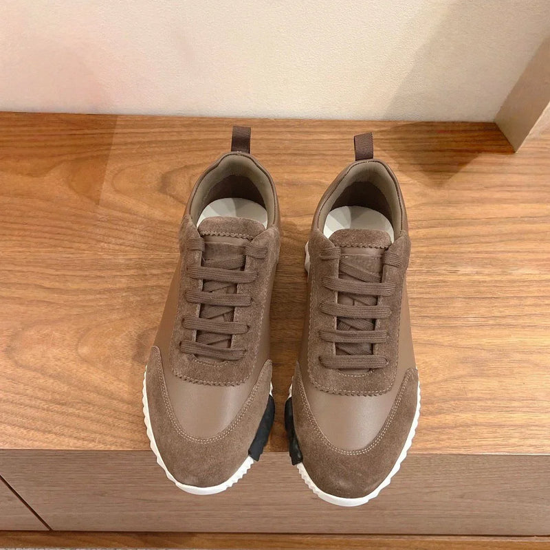New shoes fashion, individuality, women's leisure, fashionable flat sports shoes, leather mesh, breathable running, rubber