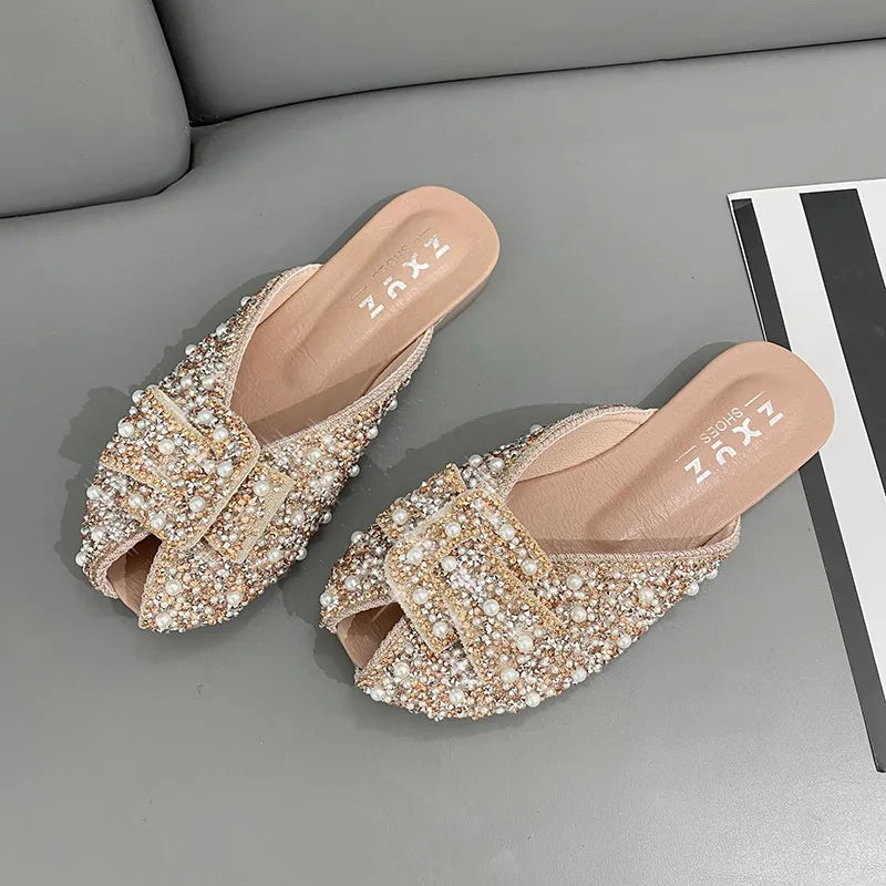 Luxury Fashion Pearl Decor Closed Toe Women's Slippers 2026 New Summer Round Toe Soft Sole Casual Women Shoes Claquette Femme