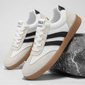 A Pair of Skateboard Shoes, Shoes for men,German Training Shoes, Men's tennis shoes,Men'S Fashionable Sports And Leisure Shoes,
