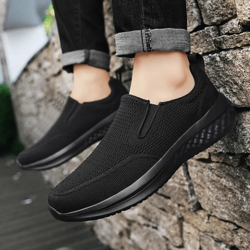 Brand Men Casual Shoes Fashion Men's Sneakers Breathable Men Walking Flat Shoes Outdoor Large Size Light Men's Shoes Loafers