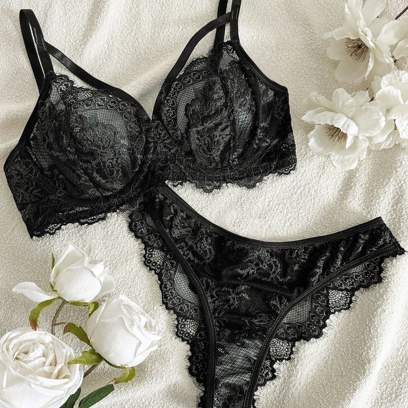 Women's Lingerie & Underwear， eyelash sxy fancy lace strapping underwire bra &  brazilian panties ，victoria style