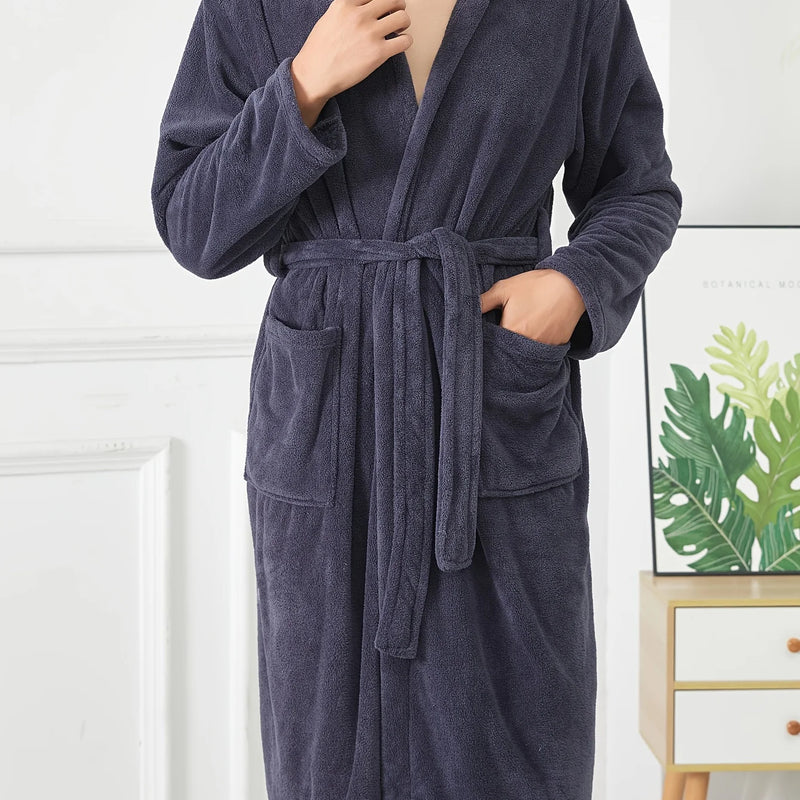 Cozy Coral Velvet Robe - Men's Soft Long Hooded Pajamas for Home, Lounge & Sleepwear. Perfect After Bath! 🛁✨