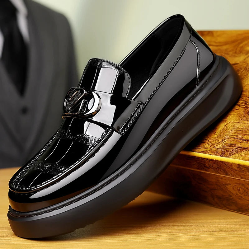 New Arrival Mens Driving Loafers Thick Bottom Summer Casual Shoes Leather Moccasins Breathable Slip on Boat Shoes Business Flats