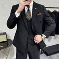 The New Spring 2025 Suit Set Is Fashionable, Stylish And Versatile. It's A Three-Piece Formal Suit Suitable For British Business