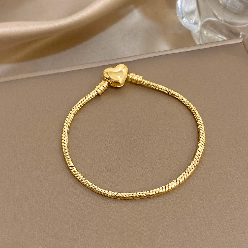 Freetry Trendy Snake Bone Chain Stainless Steel Bracelets for Women Vintage Gold Color Heart Pendant Bracelet Waterproof Jewelry