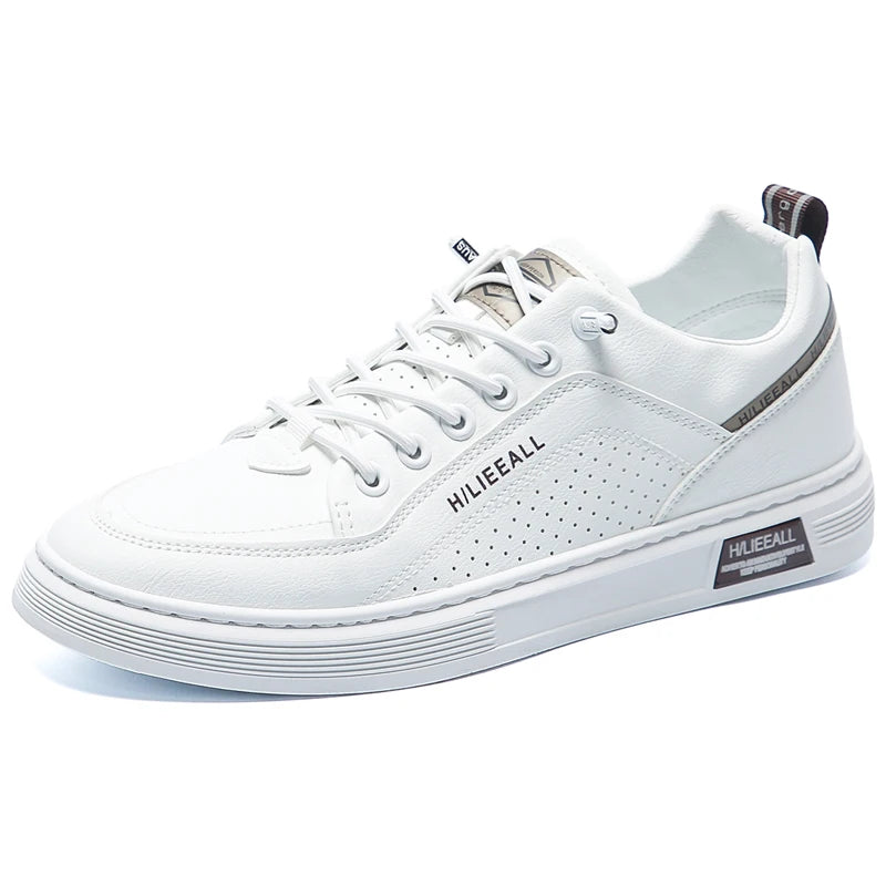 Men's flat casual shoes Four season new breathable lightweight soft-soled outdoor walking shoes student white sports board shoes