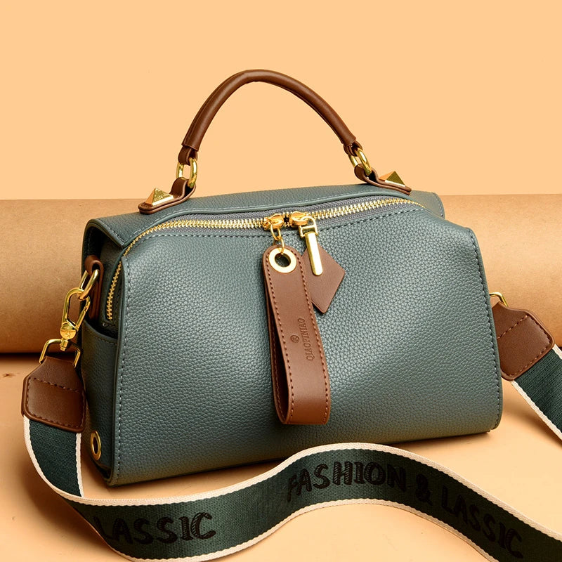 2026 New Large Capacity Boston Pillow Bag Women's Crossbody Soft Leather Handbag Commute Texture Single Shoulder Bag